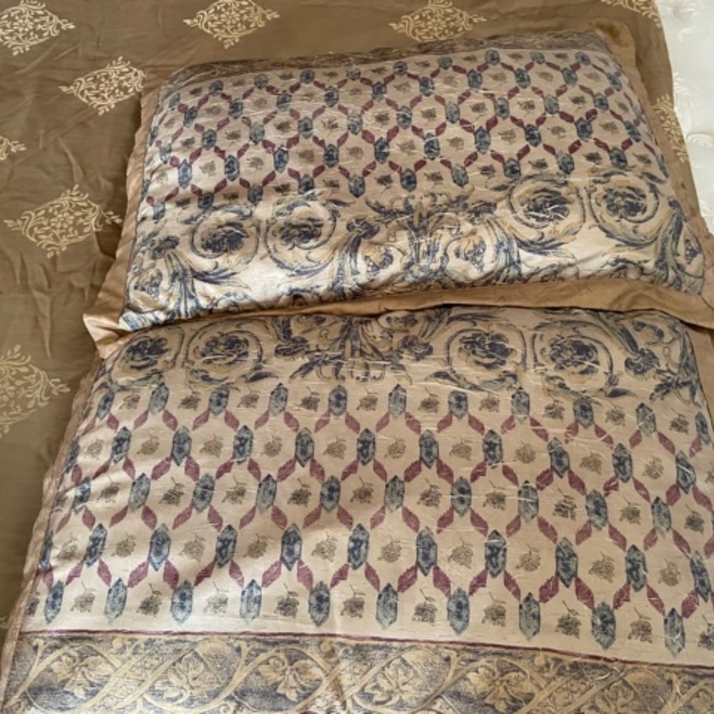 Silk Standard Pillow Covers
